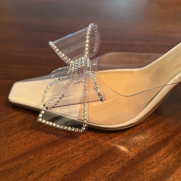 NWT‼️ NALEBE Dimante Mule in PVC Crystal Bow clear heels! Exquisite! - Picture 13 of 15
